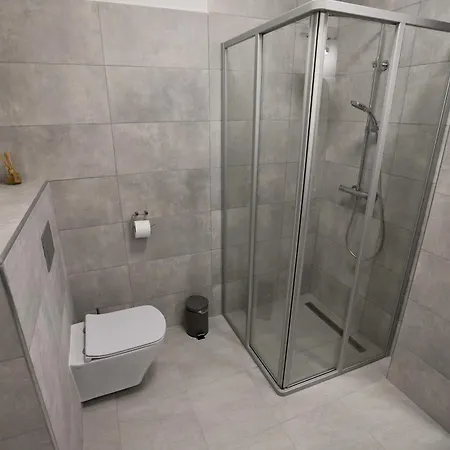 Natali Apartmanhaz Lejlighed Eger