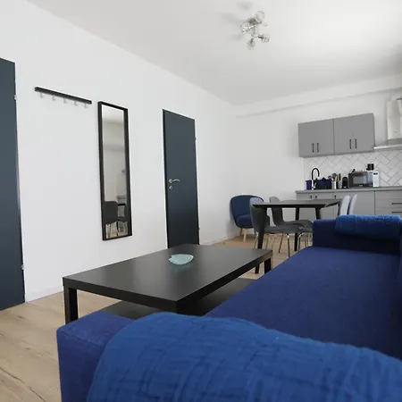 شقة Natali Apartmanhaz *