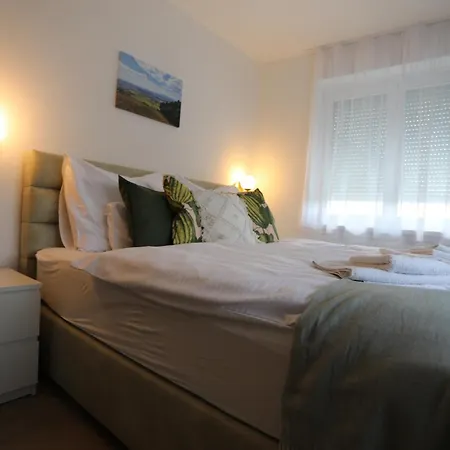 Apartament Natali Apartmanhaz *