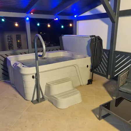 Natali Apartmanhaz *