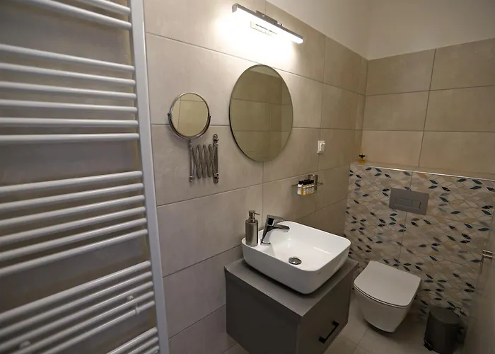 Natali Apartmanhaz Apartament *